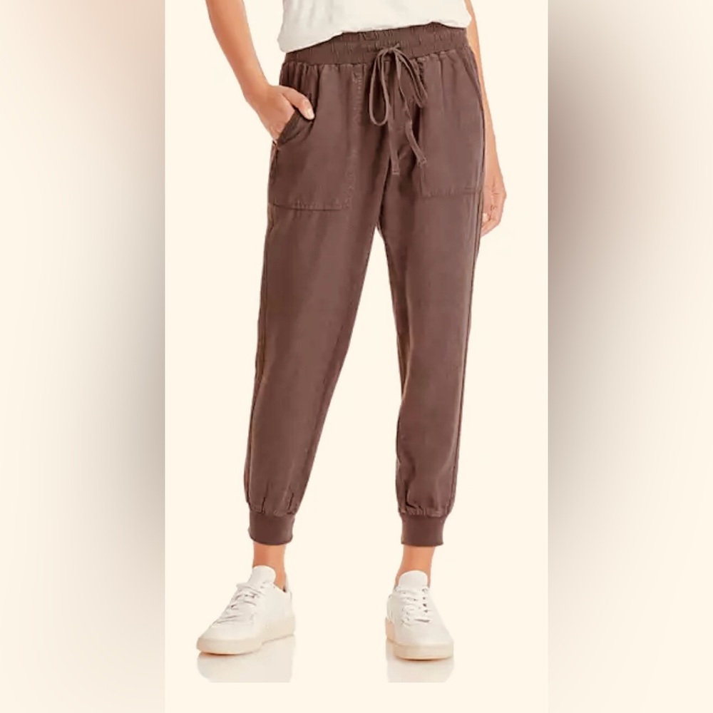 Splendid joggers